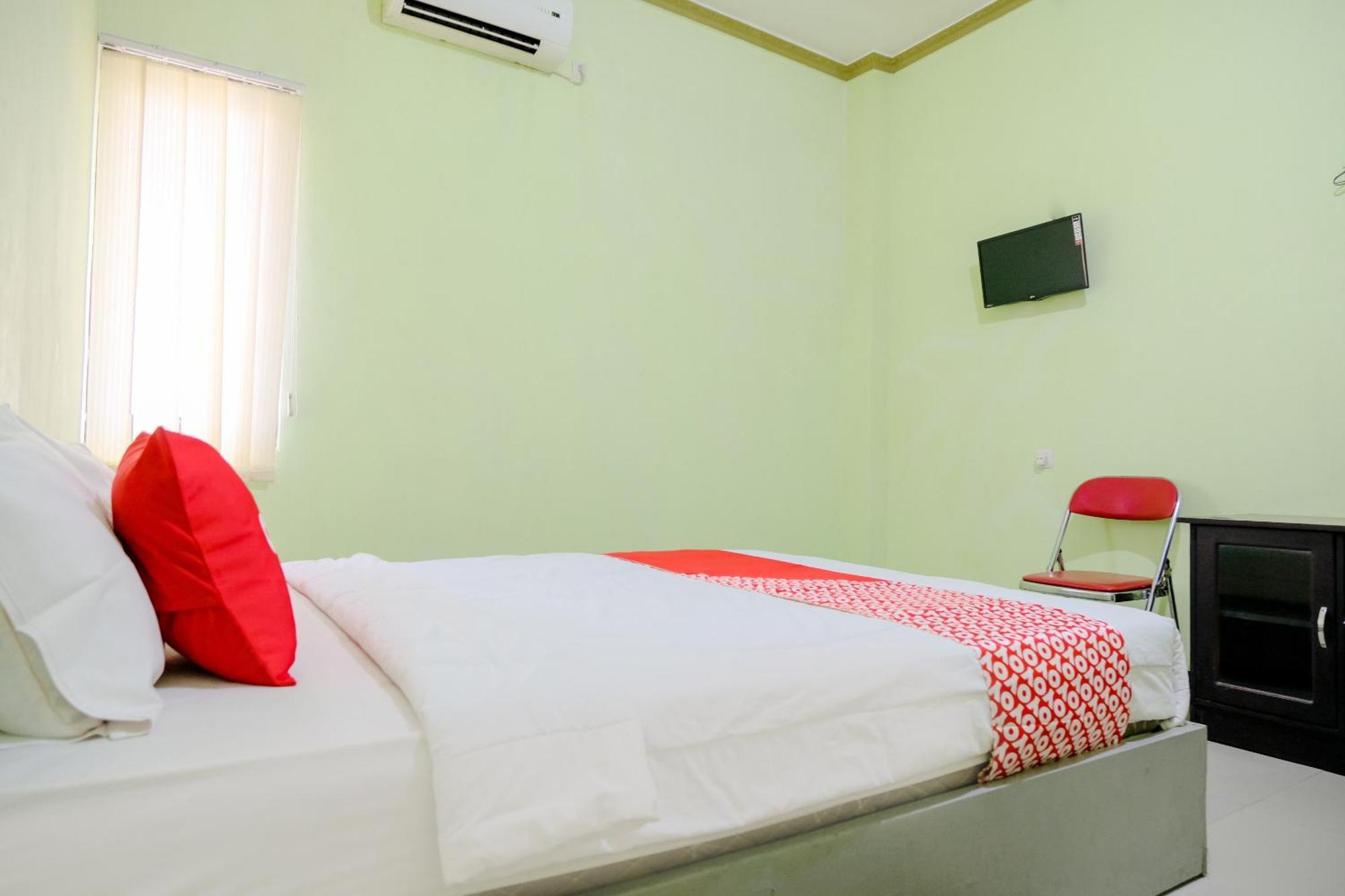 Oyo Life 2508 Alba Syariah Tulungagung
