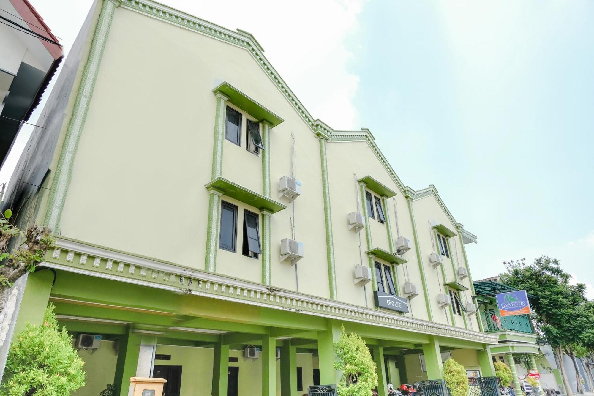 Hotel Oyo Life 2508 Alba Syariah